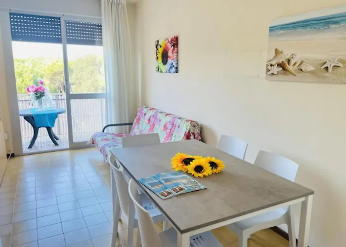 Apartamento Luminous Flat With Balcony-beahost