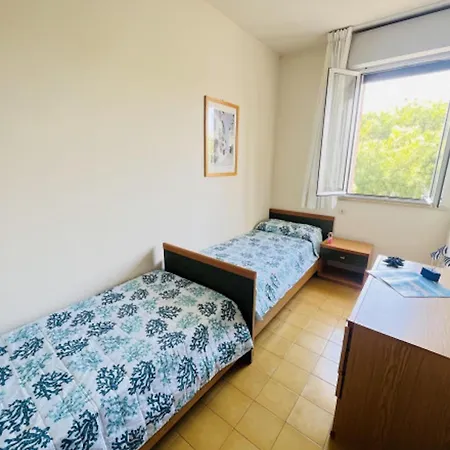 Luminous Flat With Balcony-beahost Bibione