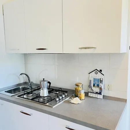 דירה Luminous Flat With Balcony-beahost ביביונה
