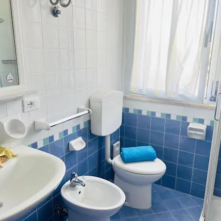 Appartamento Luminous Flat With Balcony-beahost