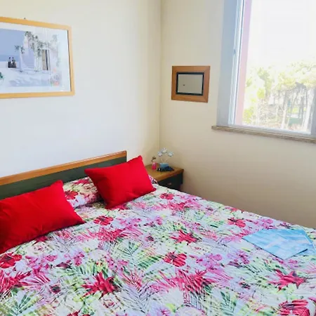 Luminous Flat With Balcony-beahost ביביונה